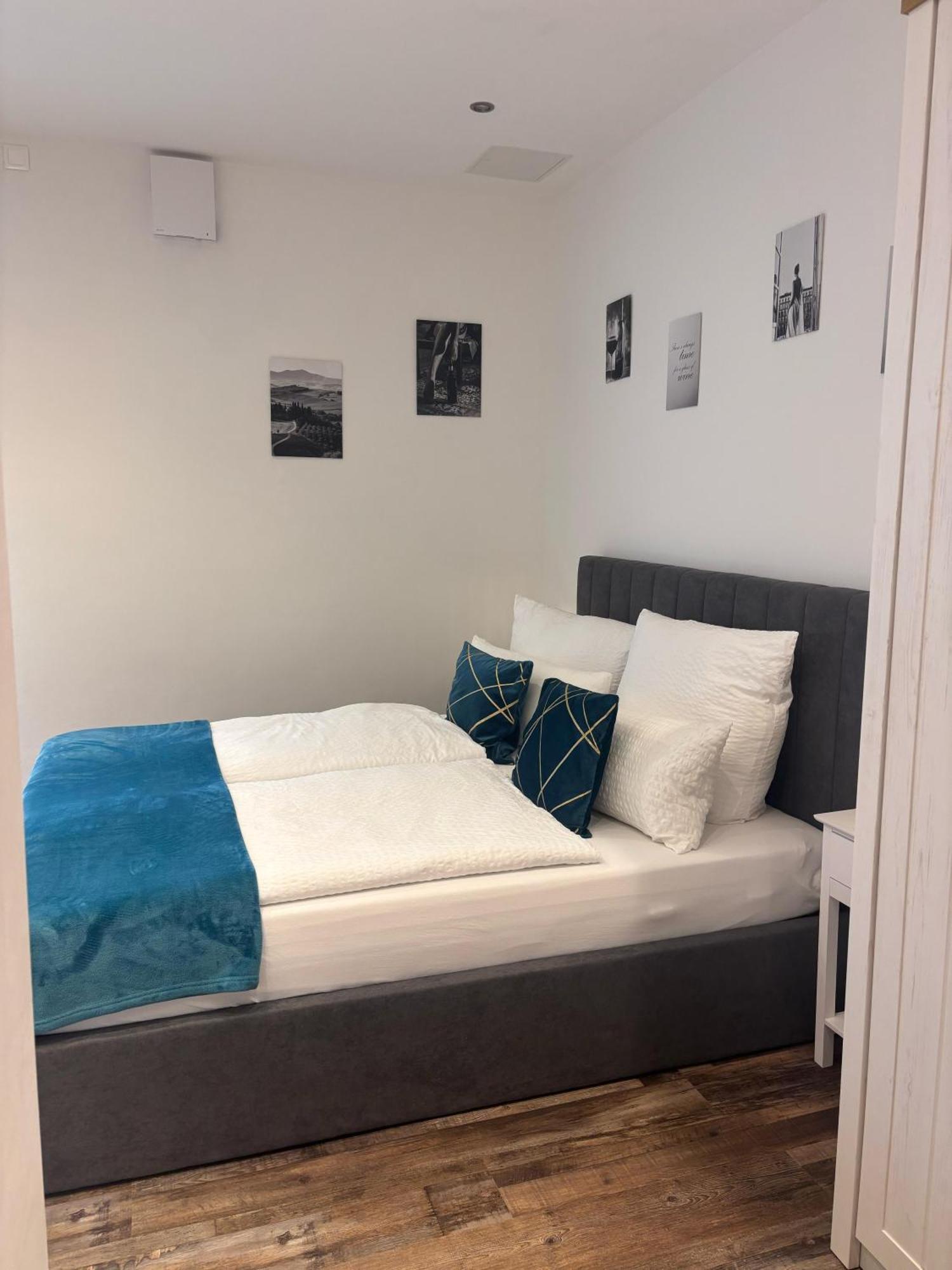 Apartmenthaus Wertheim Szoba fotó